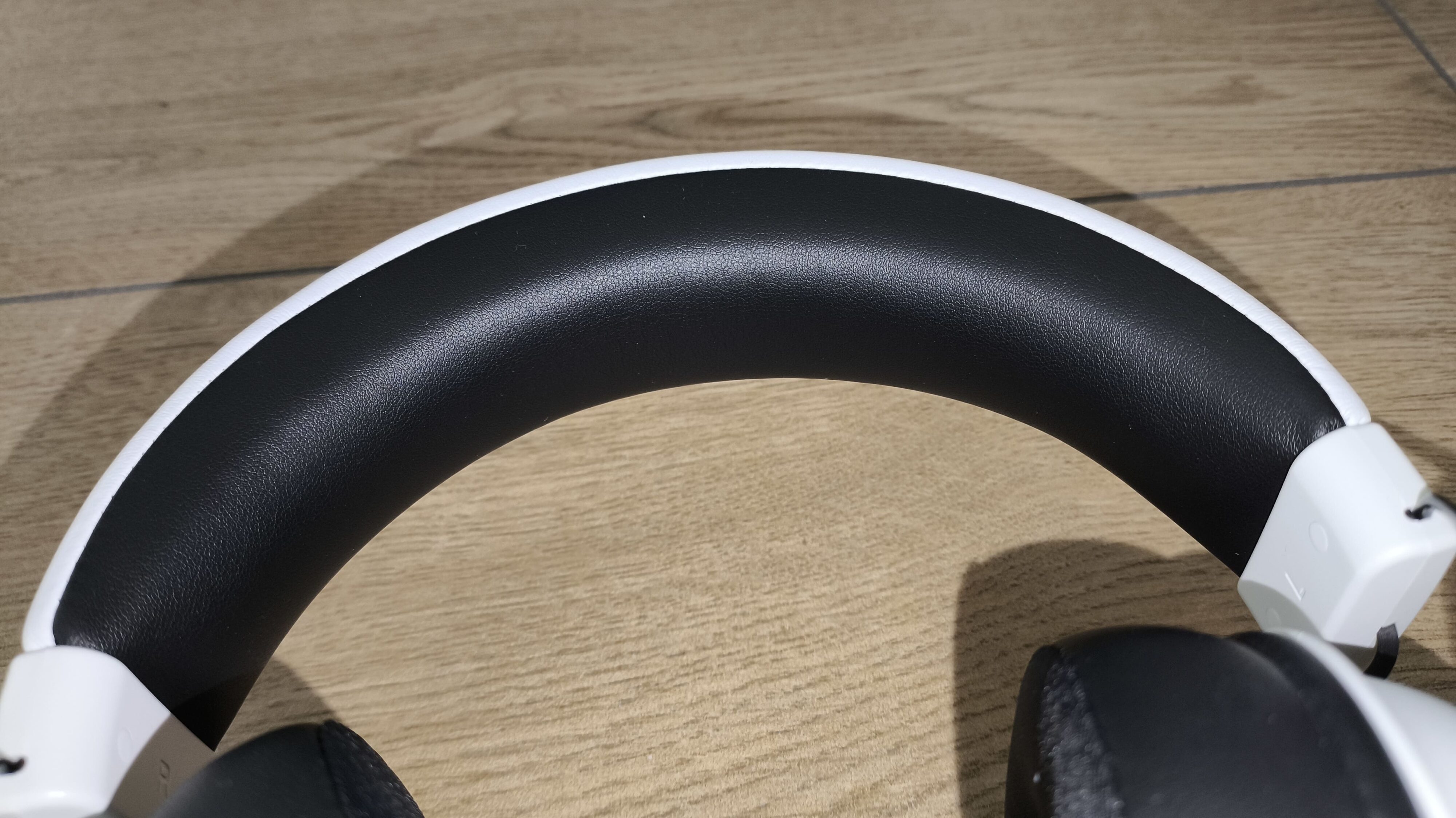 Razer Blackshark V2 X White Edition - recenzja słuchawek